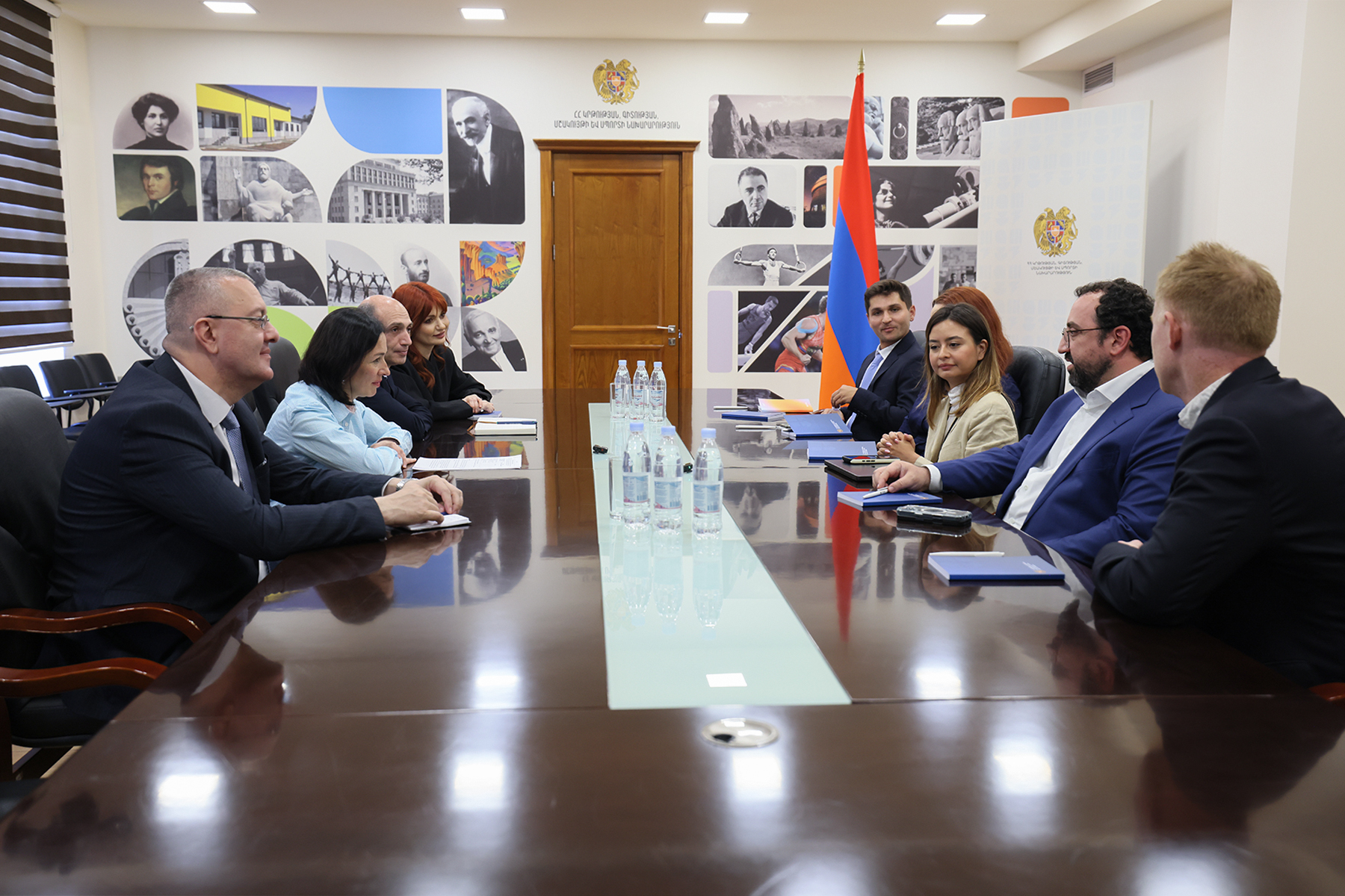 Հայաստան է ժամանել Օփեն ԷյԱյ միջազգային հարթակի պատվիրակությունը